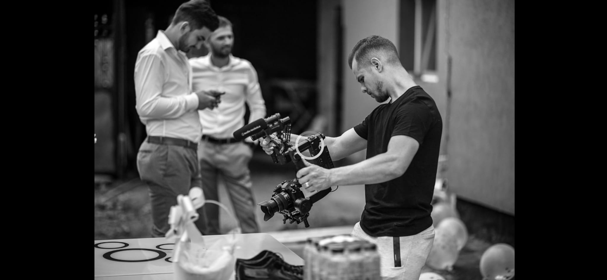 Fotografie care ilustrează articolul FotoMistic